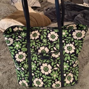 Vera Bradley tote. Like new